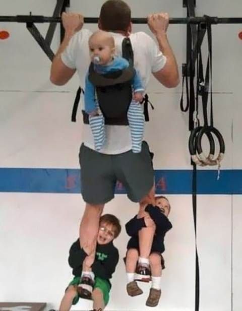  photo 254355-r3l8t8d-600-awesome-dads-fatherhood-11605_zpsq9mkxnsj.jpg